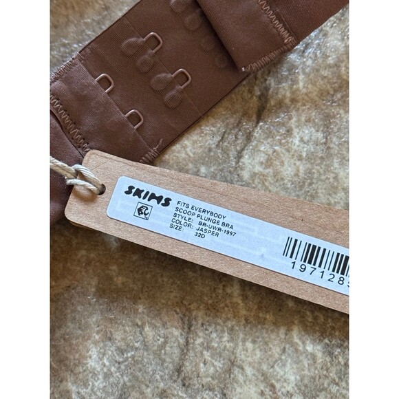 Skims Fits Everybody Scoop Plunge Bra Jasper 32D - Picture 10 of 10